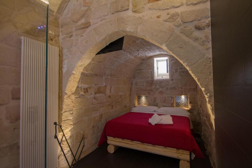 My Monopoli -Casa Dei Fiori Suite "Tulipano Nero" Centro Storico Buitenkant foto